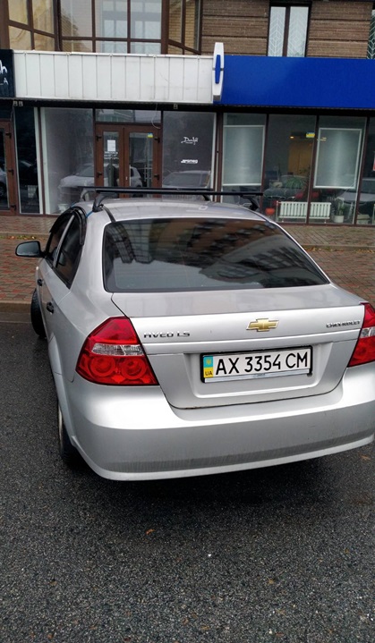 Автомобіль CHEVROLET AVEO, легковий седан-В, сірий, державний номер АХ3354СМ, 2011 року випуску, номер кузова KL1SF69YEBB264143, об’єм двигуна 1498. Основні засоби в кількості 20 од.